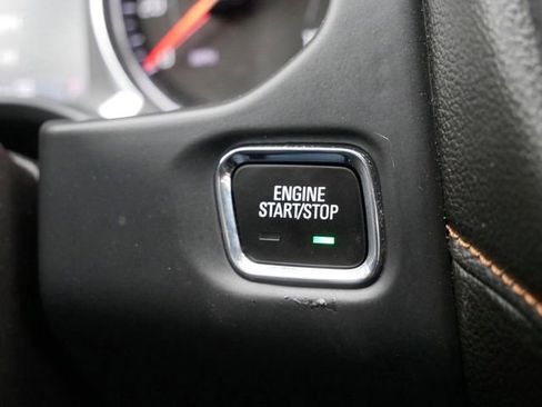 Used 2023 GMC Acadia AT4 image 28