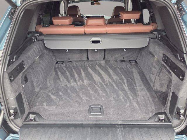 Used 2025 BMW X5 xDrive40i AWD/4WD image 17