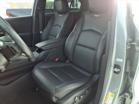 Used 2023 Cadillac XT4 Sport image 7