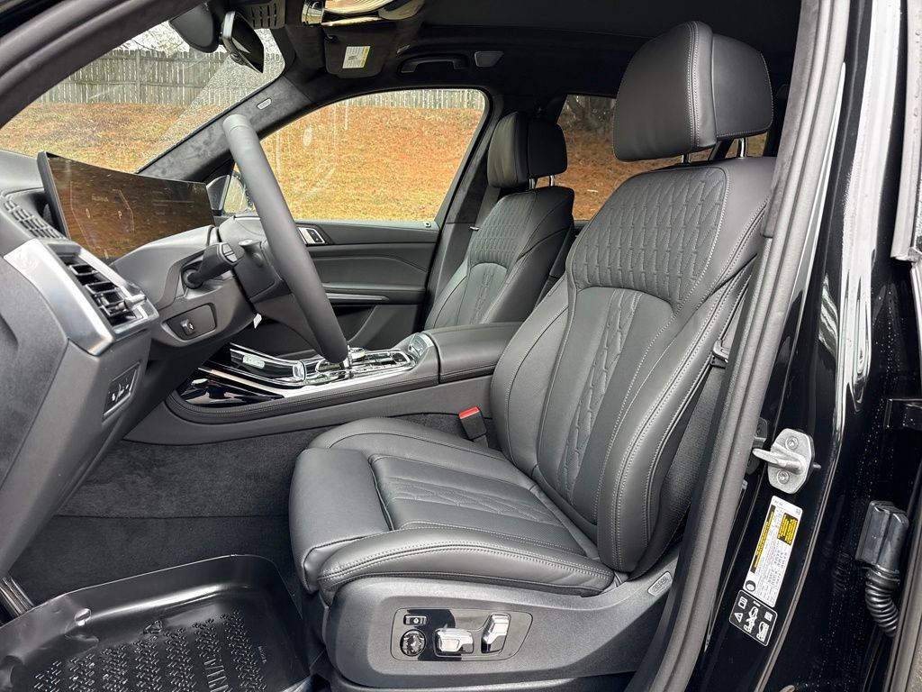 New 2026 BMW ALPINA XB7 AWD/4WD image 10