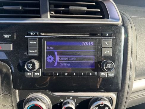 Used 2015 Honda Fit LX image 19