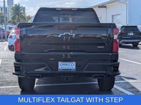 Certified 2025 Chevrolet Silverado 1500 High Country w/ Midnight Edition AWD/4WD image 6