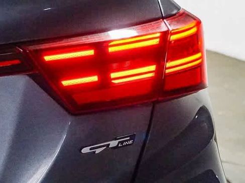 Used 2023 Kia Forte GT-Line image 12