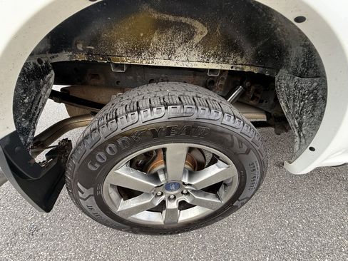 Used 2015 Ford F150 Lariat w/ Equipment Group 502A Luxury image 43