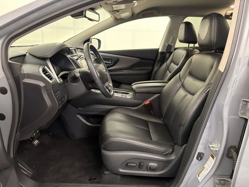 Used 2023 Nissan Murano SV w/ SV Midnight Edition Package FWD image 14