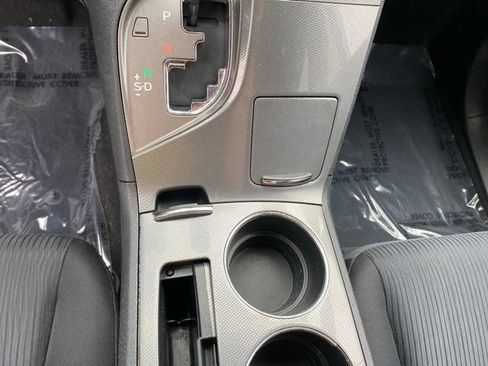 Used 2013 Toyota Venza LE FWD image 15
