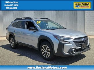 Used 2025 Subaru Outback Premium AWD/4WD video 1