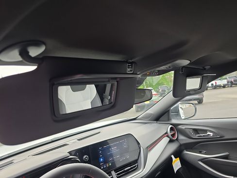 New 2025 Chevrolet Trax RS w/ Driver Confidence Package image 13