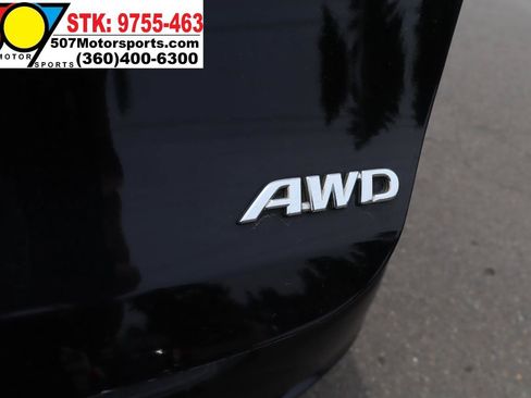 Used 2009 Toyota Venza AWD image 19