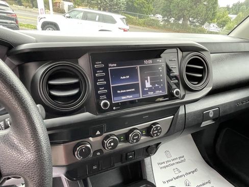 Certified 2020 Toyota Tacoma SR AWD/4WD image 21