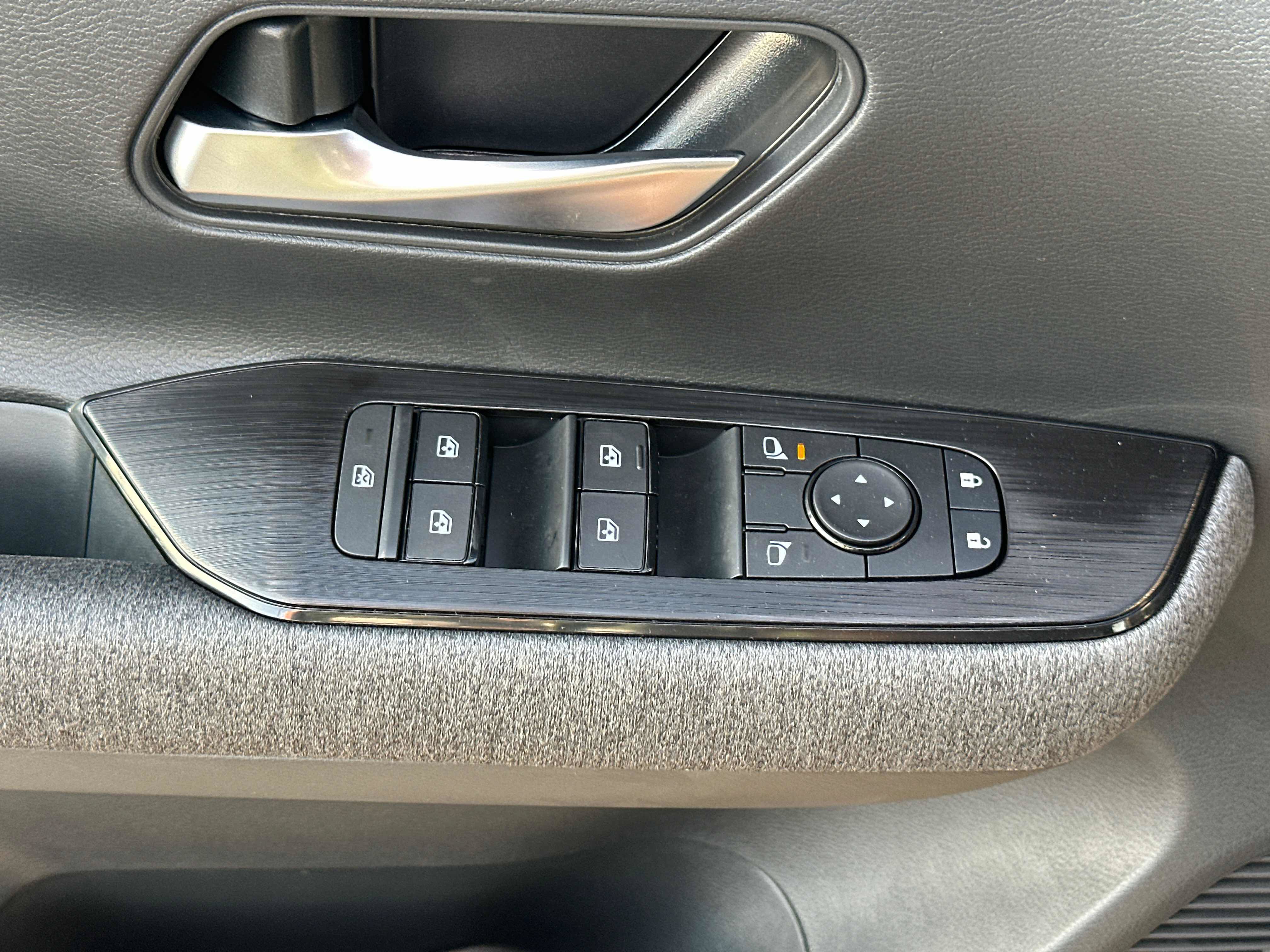 New 2027 Nissan Kicks SV AWD/4WD image 20