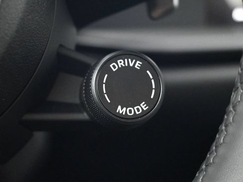 Certified 2026 Porsche 911 Carrera RWD image 21