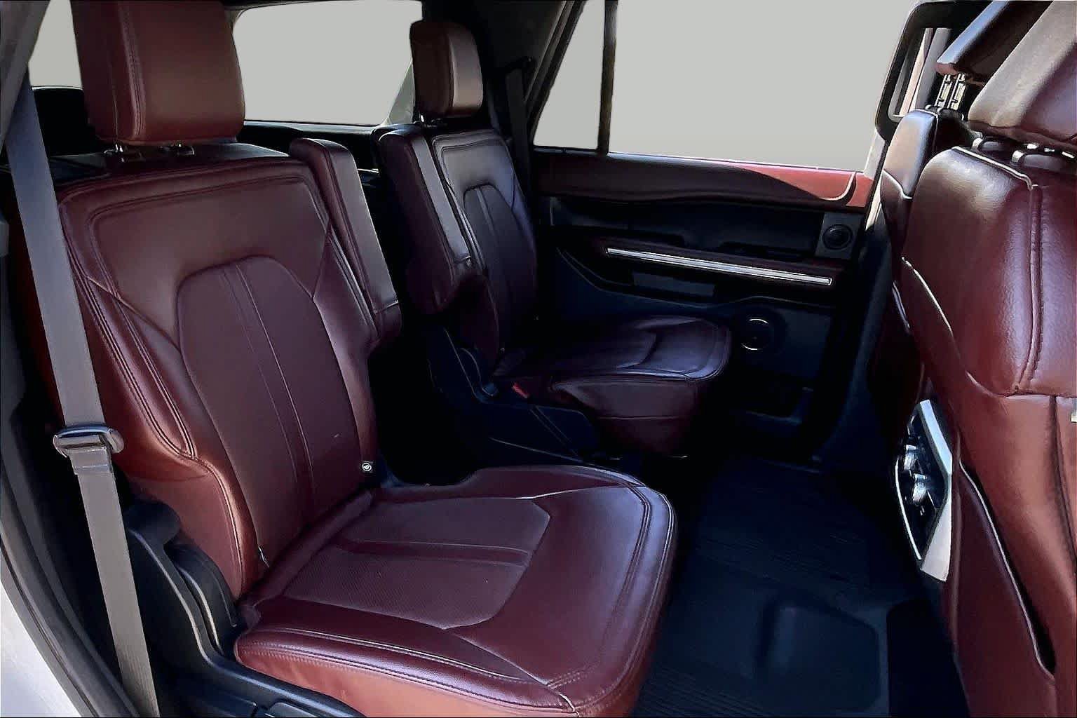 Used 2022 Ford Expedition Limited RWD image 19