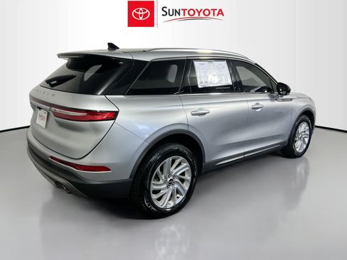 Used 2020 Lincoln Corsair FWD image 4