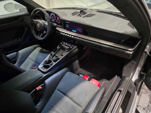 Used 2025 Porsche 911 Carrera 4 GTS image 14