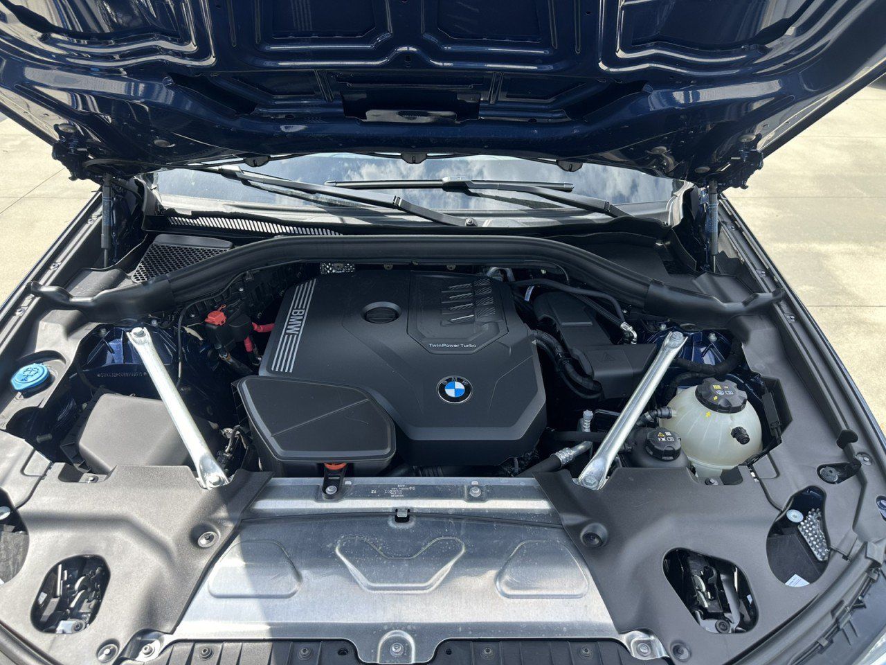 Used 2024 BMW X3 sDrive30i w/ Convenience Package RWD image 12
