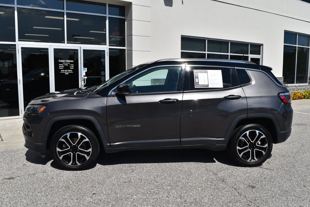 Used 2022 Jeep Compass Limited AWD/4WD image 4