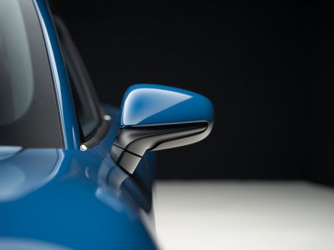 Used 2022 Porsche Taycan 4S image 15