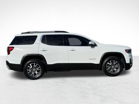 Used 2022 GMC Acadia SLE w/ Driver Convenience Package image 8