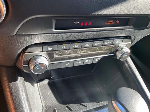 Used 2025 MAZDA CX-5 AWD 2.5 S w/ Preferred Package image 24