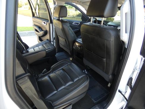 Used 2018 GMC Yukon Denali w/ Denali Ultimate Package image 27