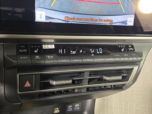 New 2026 Toyota Camry XLE FWD image 19