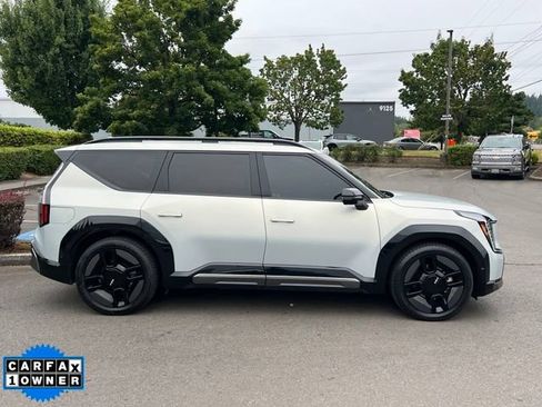 Used 2024 Kia EV9 GT-Line AWD/4WD image 8