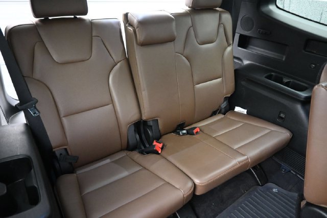 Used 2022 Kia Telluride SX w/ SX Prestige Package AWD/4WD image 9
