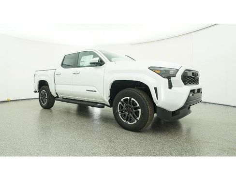 New 2025 Toyota Tacoma TRD Sport image 29