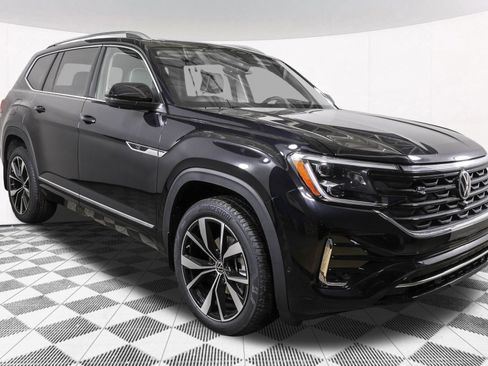 New 2026 Volkswagen Atlas SEL Premium R-Line image 9