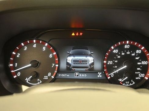 Used 2025 Nissan Frontier PRO-4X AWD/4WD image 39