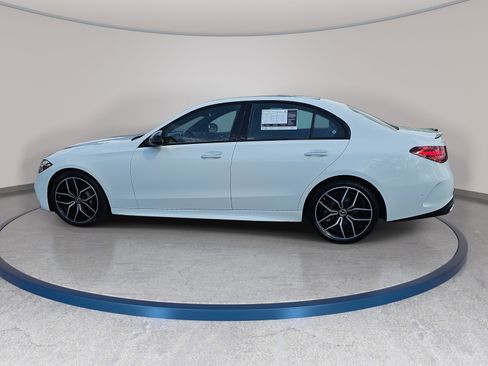 Used 2024 Mercedes-Benz C 300 4MATIC Sedan image 9
