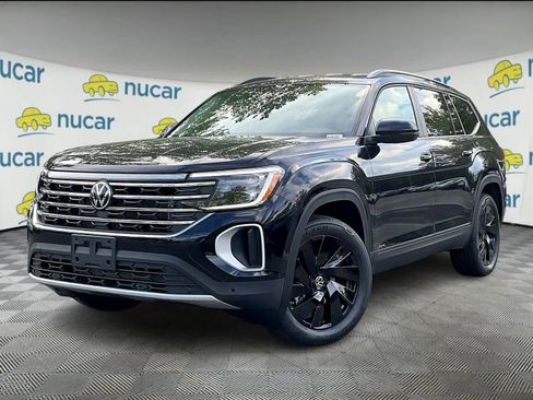 New 2026 Volkswagen Atlas SE image 4