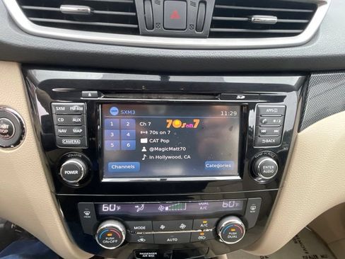 Used 2014 Nissan Rogue SL w/ SL Premium Package AWD/4WD image 13