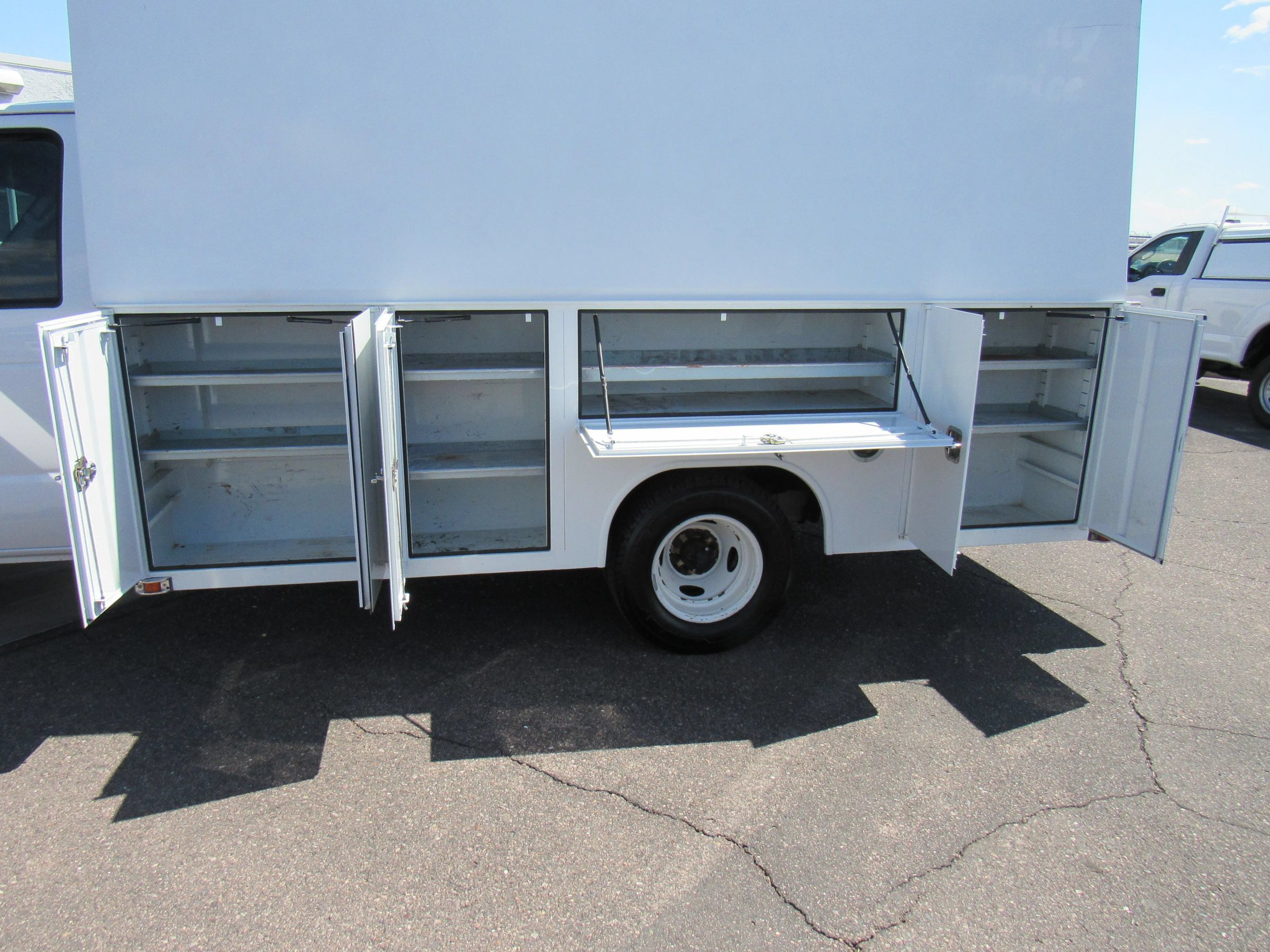 Used 2015 Ford E-350 and Econoline 350 Super Duty w/ Power Windows & Locks Group RWD image 13