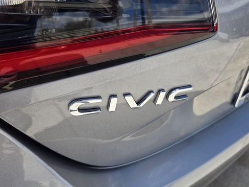 Used 2024 Honda Civic LX image 13