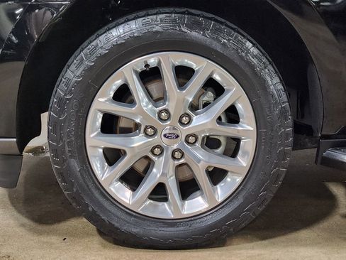 Used 2021 Ford Expedition XLT RWD image 28