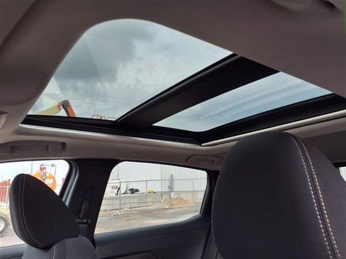 New 2025 Nissan Kicks SV w/ SV Premium Package image 10