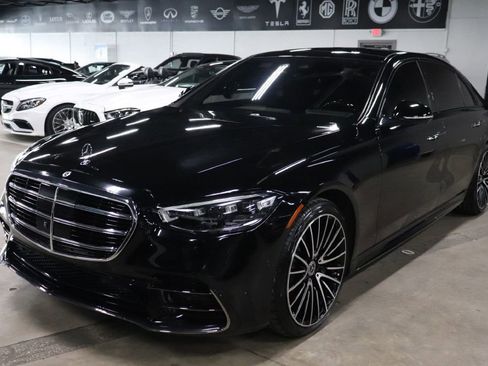 Used 2023 Mercedes-Benz S 500 4MATIC w/ AMG Line image 1