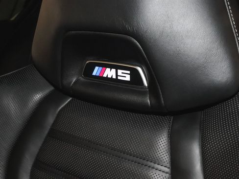Used 2023 BMW M5 w/ Competition Package image 24