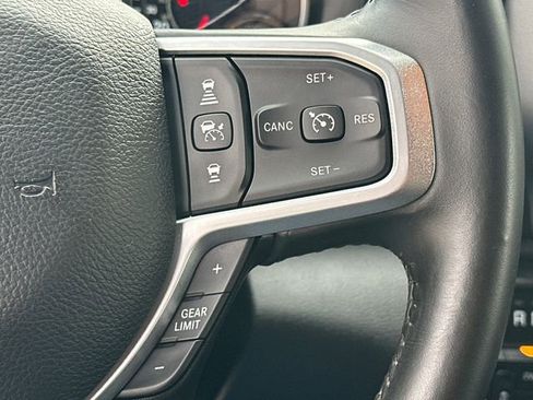 Used 2024 RAM 2500 Big Horn w/ Night Edition AWD/4WD image 29