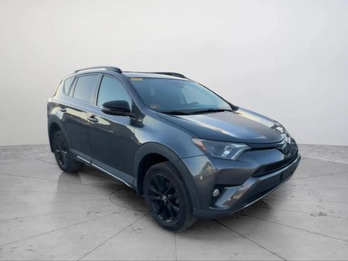Used 2018 Toyota RAV4 Adventure image 8