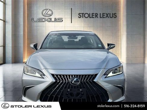 Used 2025 Lexus ES 350 350 image 2