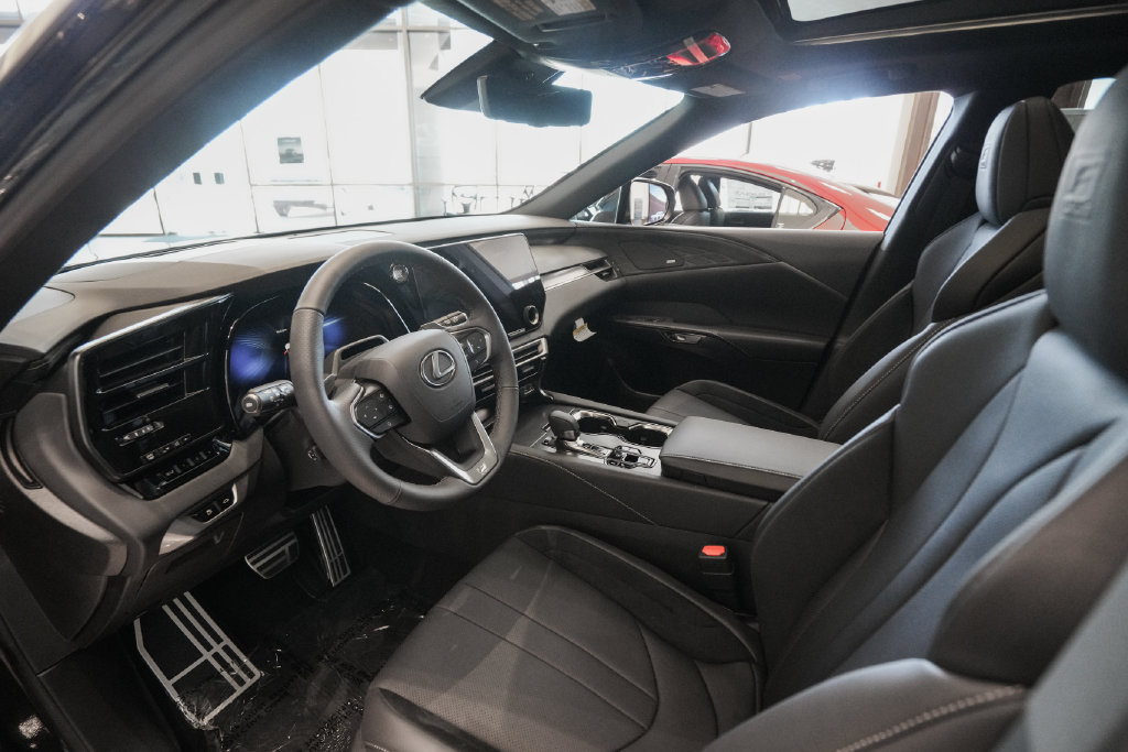New 2026 Lexus RX 350 F Sport w/ Appearance Package AWD/4WD image 8