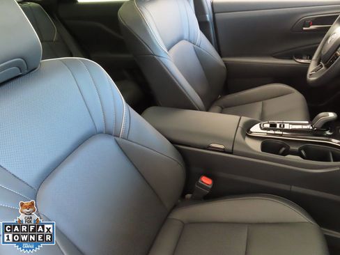 Used 2025 Toyota Crown Signia w/ Advanced Technology Package AWD/4WD image 30