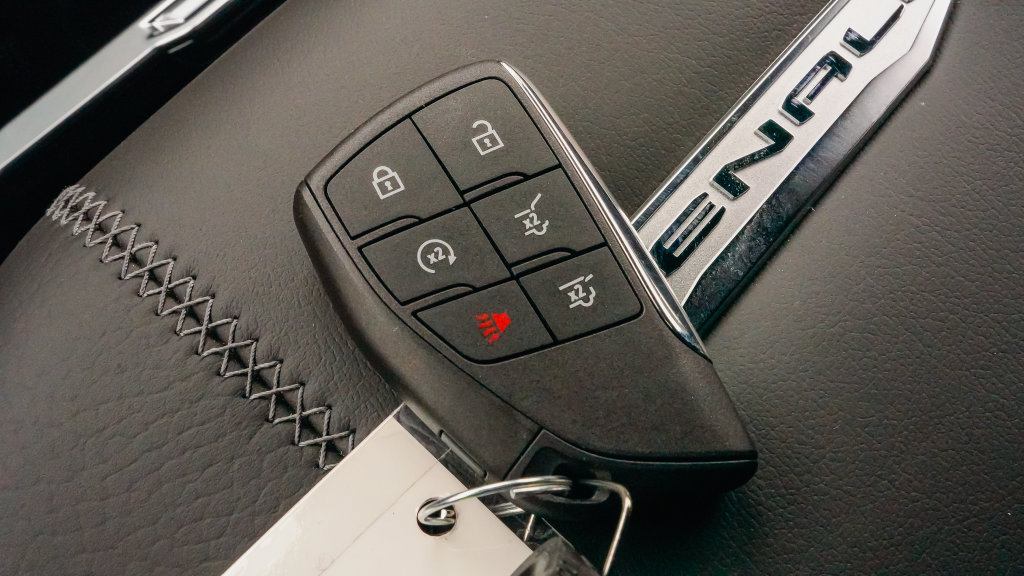 New 2026 GMC Yukon Denali w/ Advanced Technology Package AWD/4WD image 20
