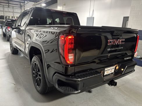 New 2026 GMC Sierra 1500 Elevation image 32