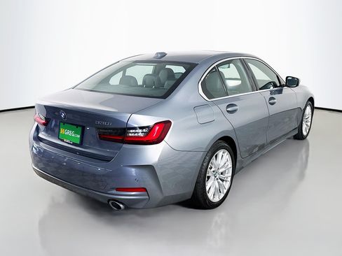 Used 2024 BMW 330i Sedan w/ Convenience Package RWD image 10