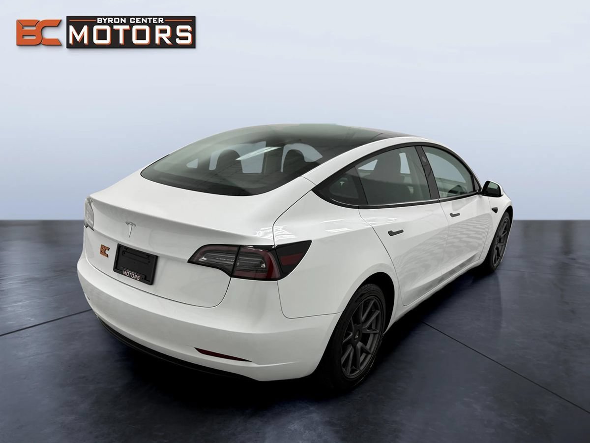 Used 2023 Tesla Model 3 Standard Range RWD image 6