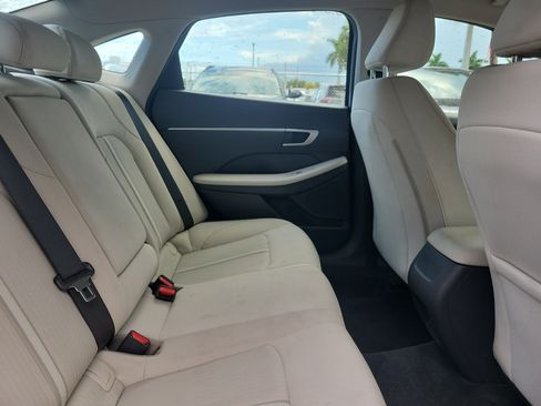 Used 2025 Hyundai Sonata SEL FWD image 7